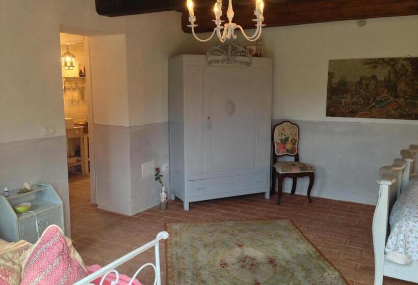 스탠다드 트리플 룸, B&b La Pace