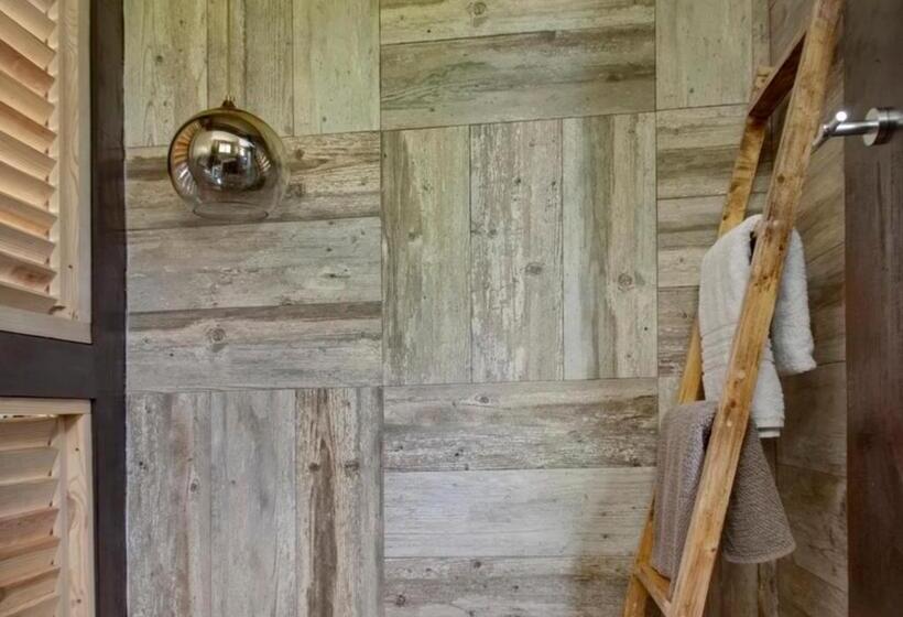 آپارتمان 2 خوابه, Chaykovski Boutique H