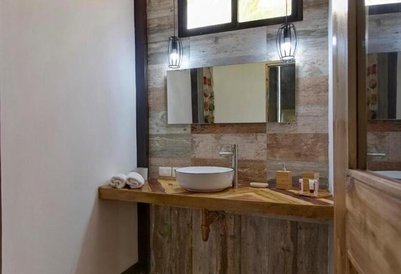 آپارتمان 2 خوابه, Chaykovski Boutique H