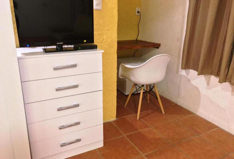 Трехместный Номер Superior, Colonial