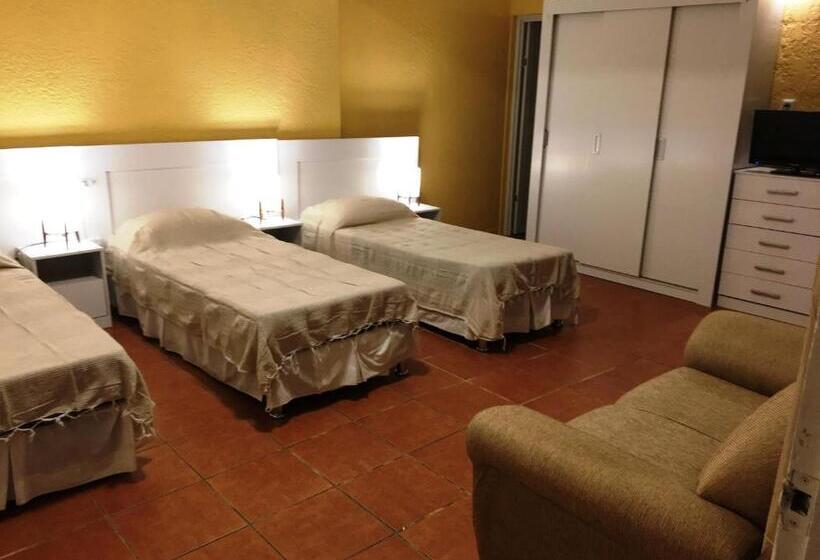 Трехместный Номер Superior, Colonial