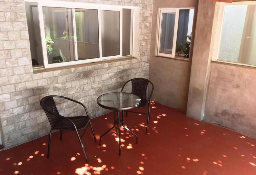 Номер Superior, Colonial