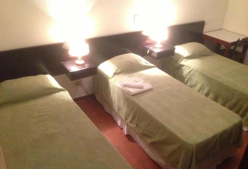 Номер Стандарт Трехместный, Colonial