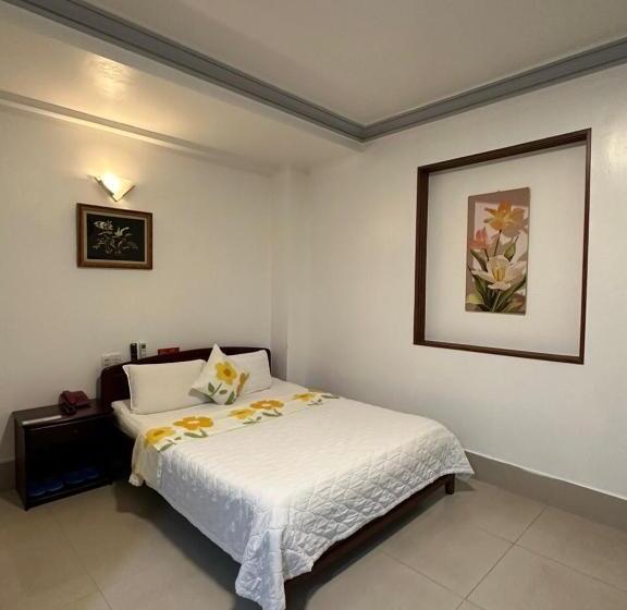 اتاق استاندارد, Du Hung 2