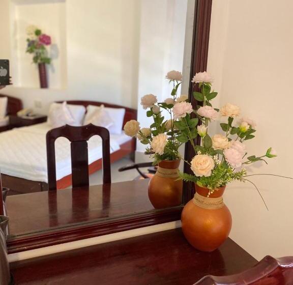 اتاق استاندارد, Du Hung 2