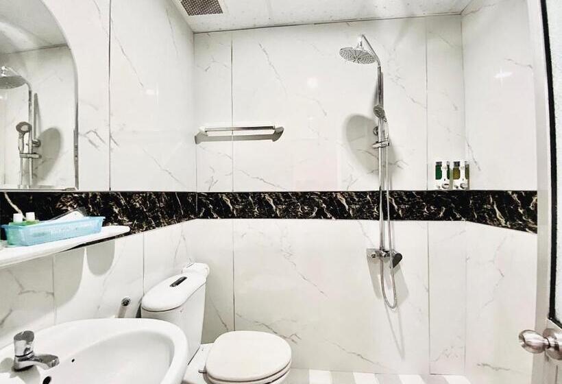 اتاق استاندارد, Du Hung 2