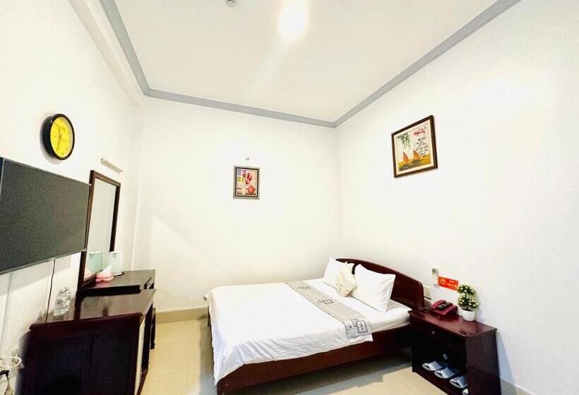 اتاق استاندارد, Du Hung 2