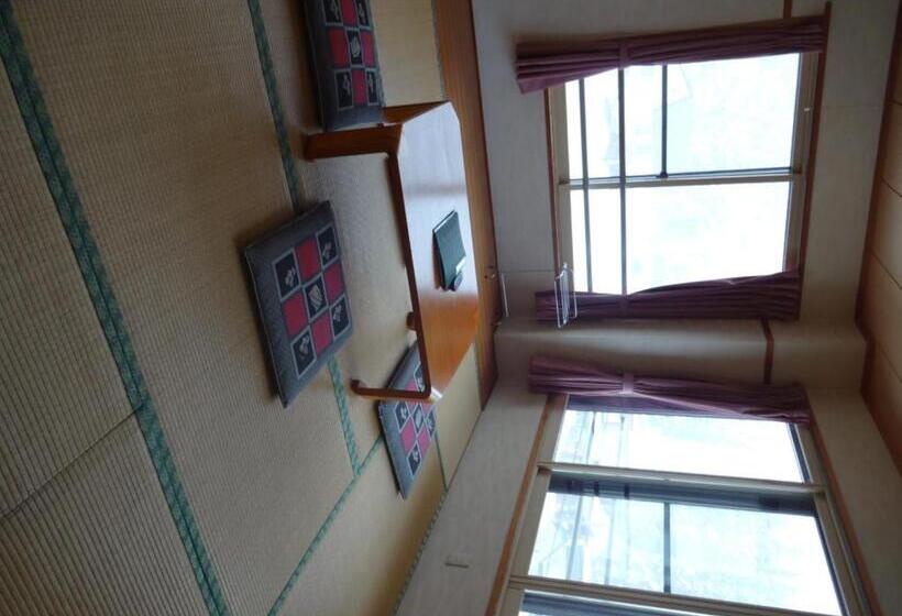 חדר סטנדרט חדר אמבטיה משותף, Highland Lodge Takegen