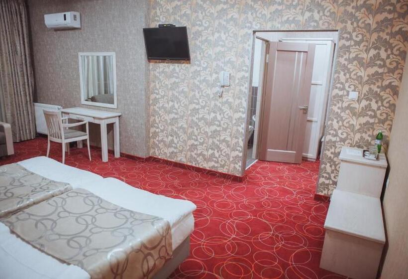 سوییت خانوادگی, Magnum