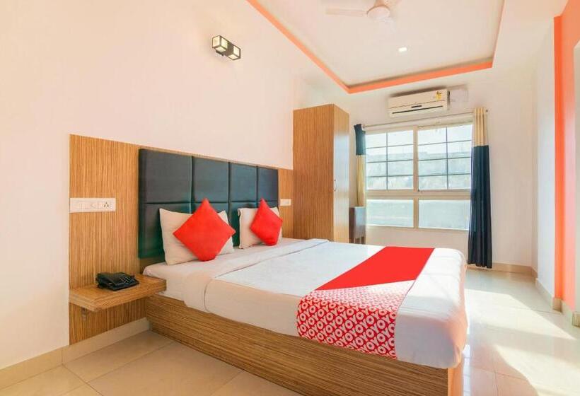 标准间, Flagship 7558 Galaxy Inn