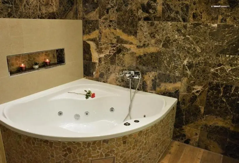 Duplex-sviitti, Spa Hotel Podlesí   Walldorf A Pohádková Vesnička