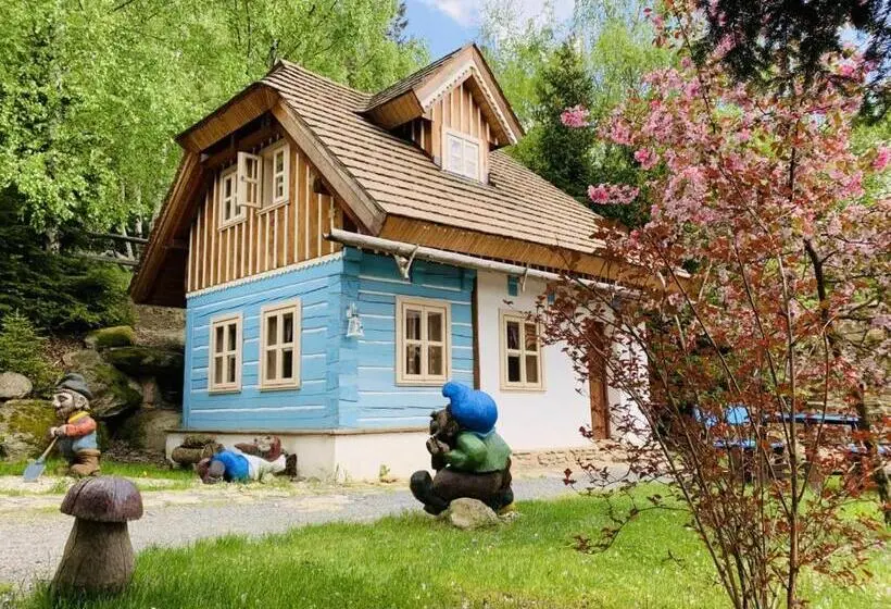 Perhesviitti, Spa Hotel Podlesí   Walldorf A Pohádková Vesnička