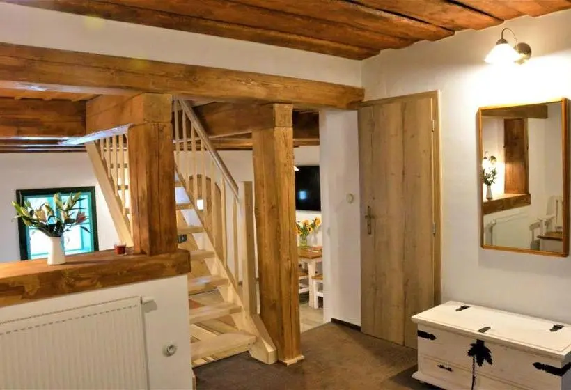 Huoneisto 1 Makuuhuone Terassi, Spa Hotel Podlesí   Walldorf A Pohádková Vesnička