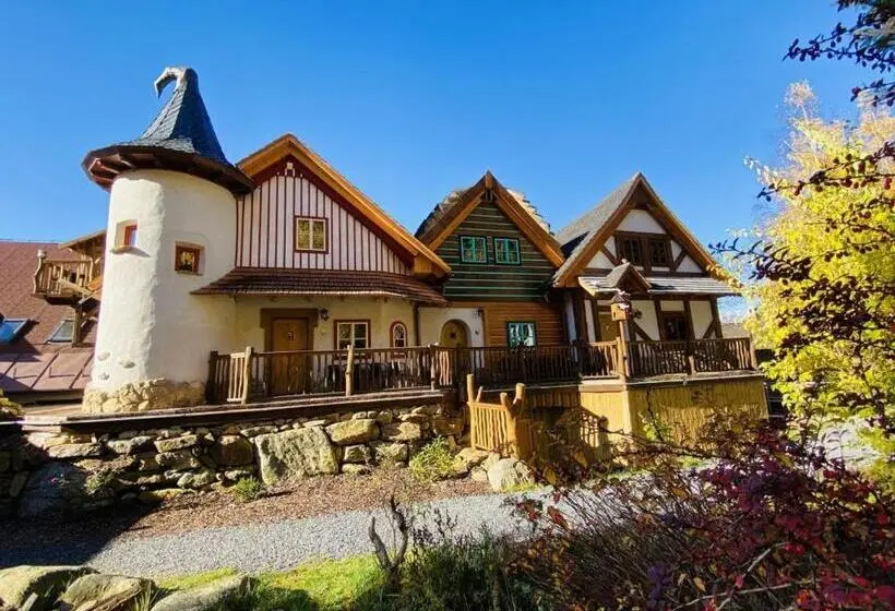 Huoneisto 1 Makuuhuone Terassi, Spa Hotel Podlesí   Walldorf A Pohádková Vesnička