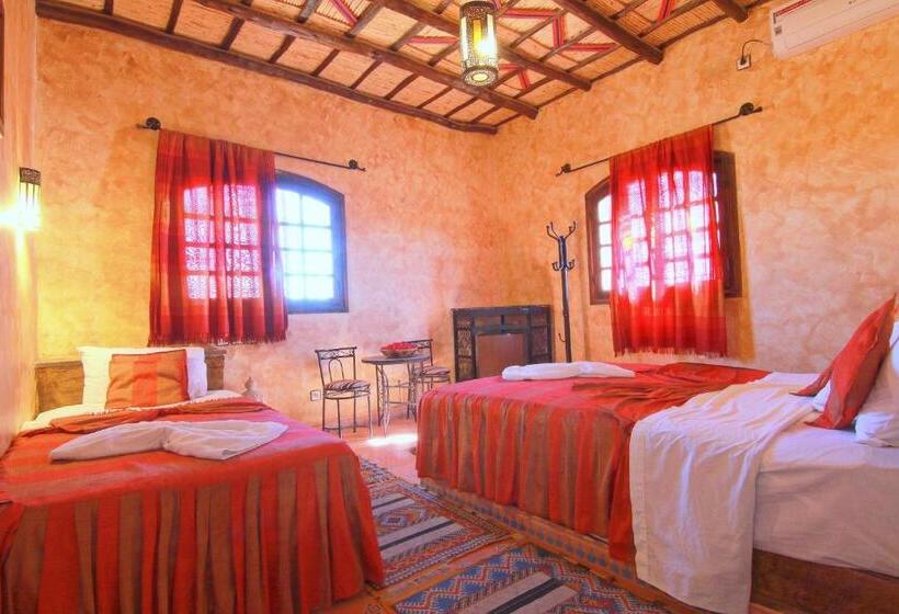 اتاق استاندارد سه نفره, Riad Nezha