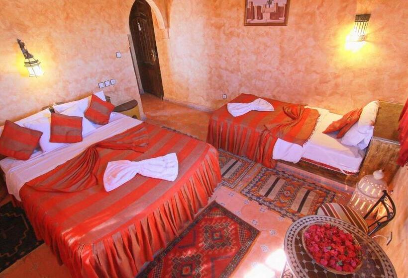 اتاق استاندارد سه نفره, Riad Nezha