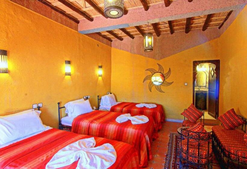 اتاق استاندارد سه نفره, Riad Nezha