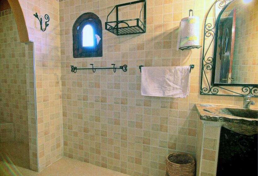 Номер Стандарт Трехместный, Riad Nezha