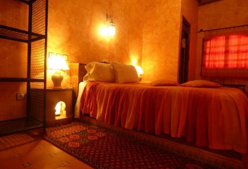 اتاق استاندارد یک نفره, Riad Nezha