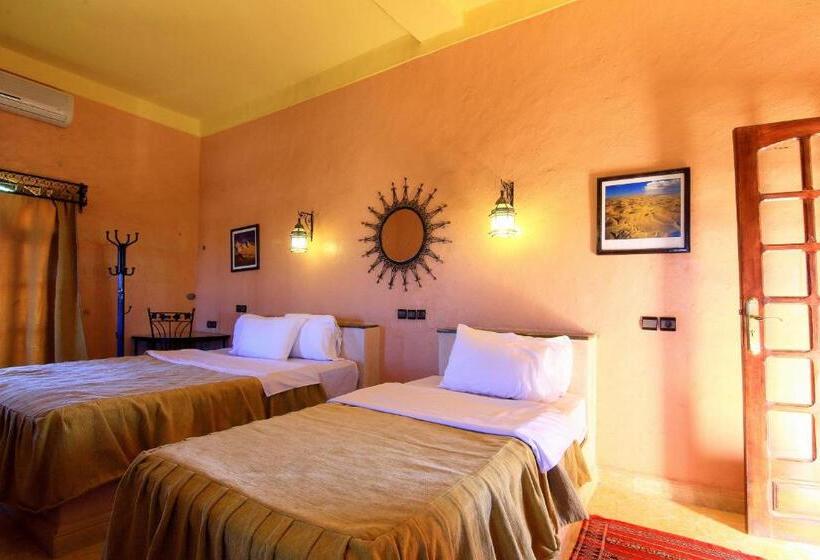 اتاق استاندارد سه نفره, Riad Nezha