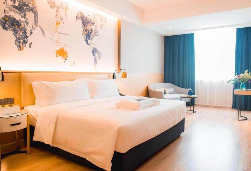 Номер Премиум, Kyriad Marvelous Hotel Luoding Ring City East Road