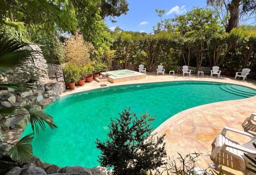 １ベッドルームアパートメント, La Cascada