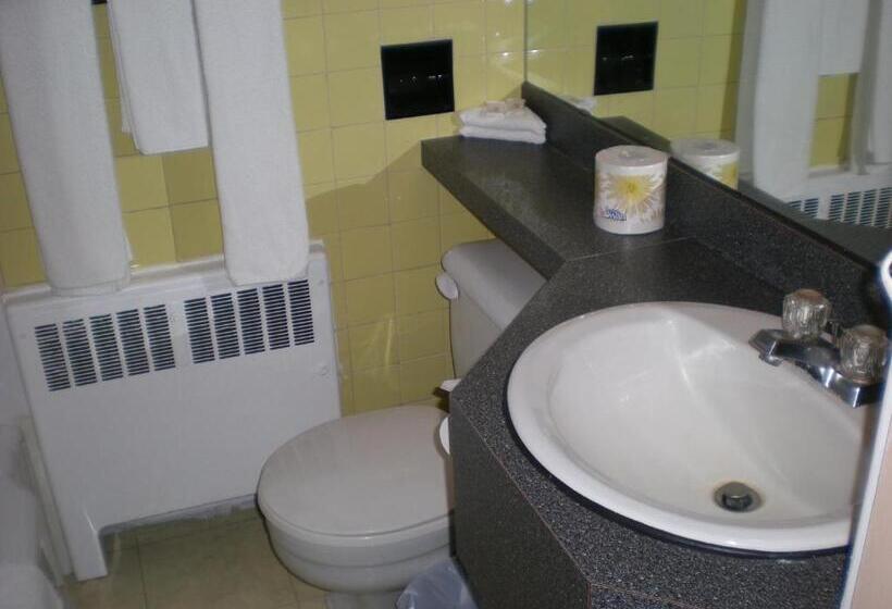 스탠다드 룸 더블 침대, Motel Seigneurie De Vaudreuil