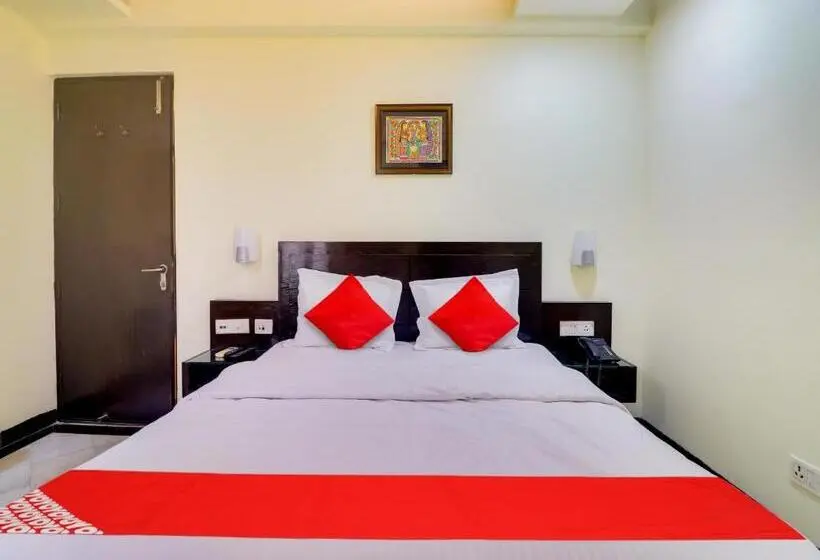 トリプルクラシックルーム, Oyo Flagship Hotel Rudra Palace