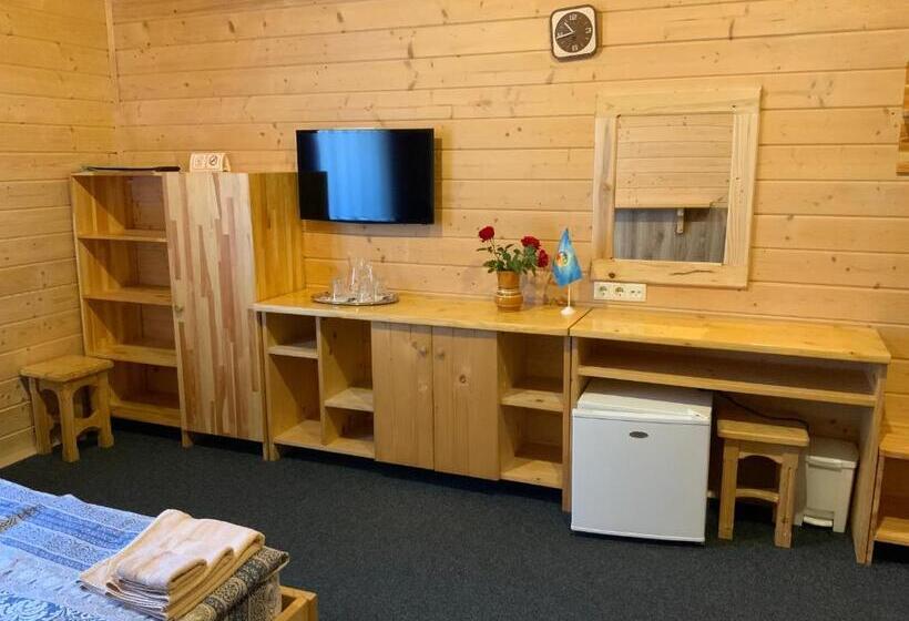 Четырехместный Номер Стандарт, туристичний комплекс ворохта 365 Turistichesky Kompleks Vorokhta 365