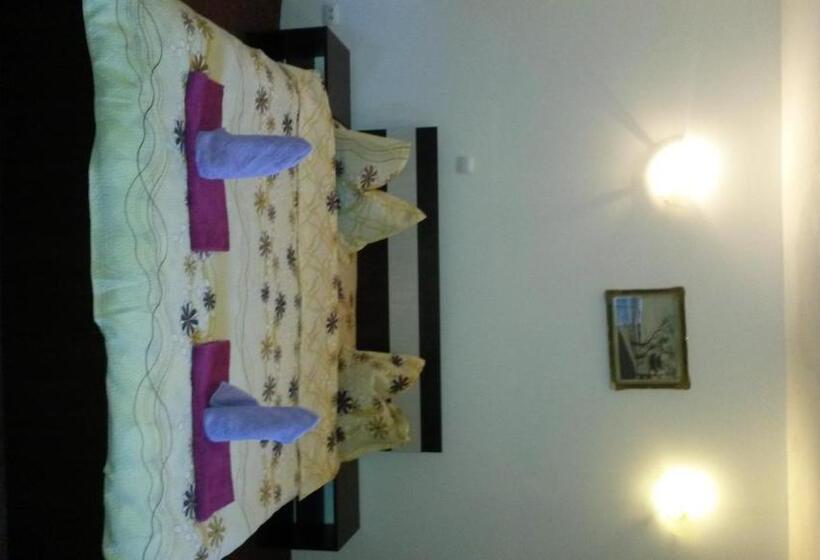 חדר סטנדרט לשלושה, Casa Frasin