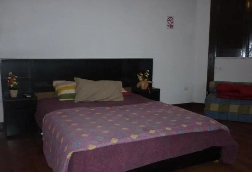 キングサイズベッドのスタンダードルーム, Hostal Cotroneo