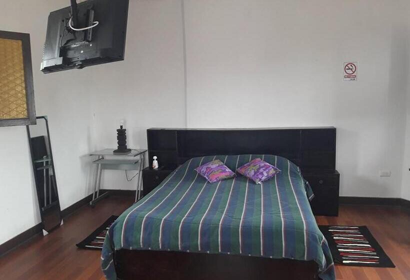 اتاق استاندارد با تخت بزرگ, Hostal Cotroneo