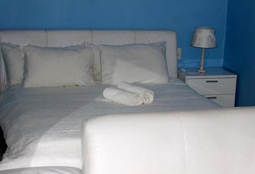 Семейный Номер, Mogwase Guesthouse