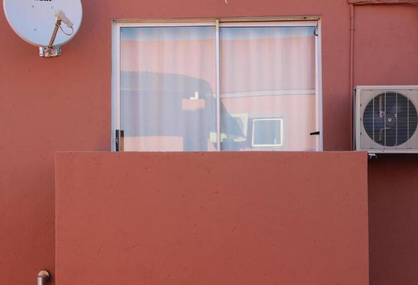 Номер Стандарт с Балконом, Mogwase Guesthouse