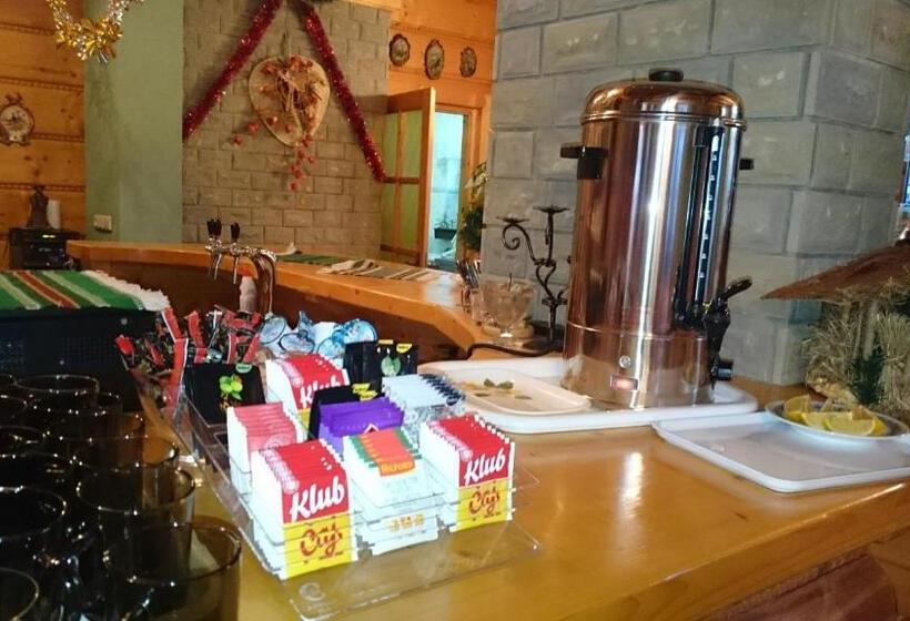 Четырехместный Номер Стандарт, Penzión Horec Ii