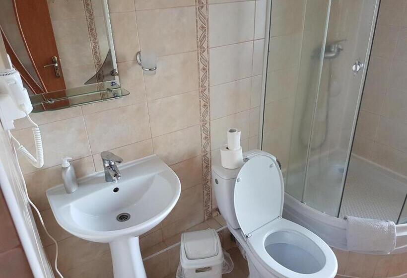 Номер Стандартный с Видом, U Neli