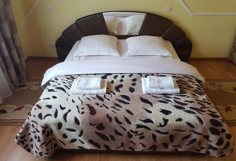 Апартаменты 1 Спальня с Террасой, U Neli