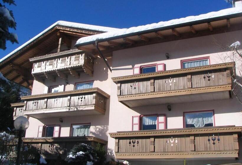 Apartamento 2 Dormitórios, Villa Mirabell