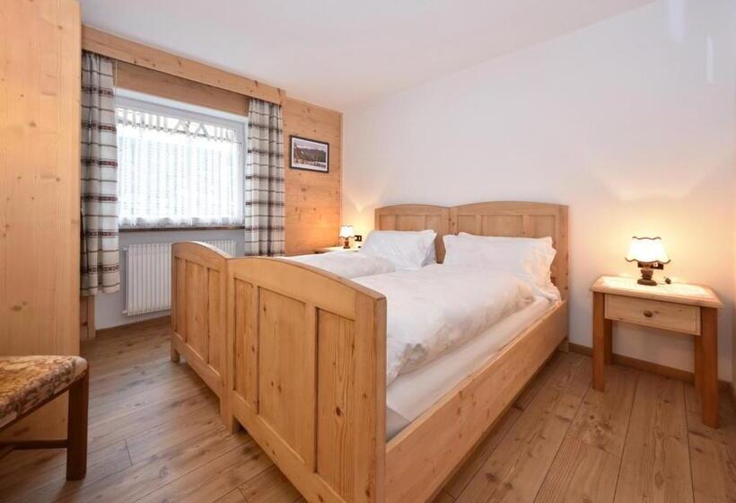 Apartamento 1 Quarto Rés-do-chão, Villa Mirabell
