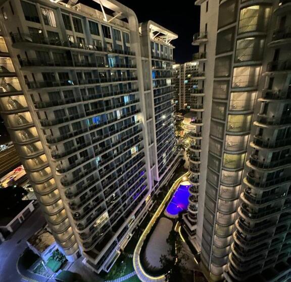 اتاق استاندارد با بالکن, Azure Staycation By M&m