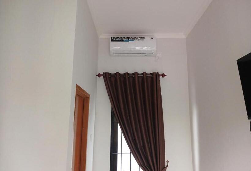 اتاق استاندارد یک نفره, Homy Stay Syariah By Oyo