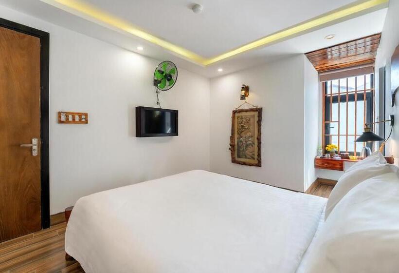 اتاق سوپریور, La An Old Town