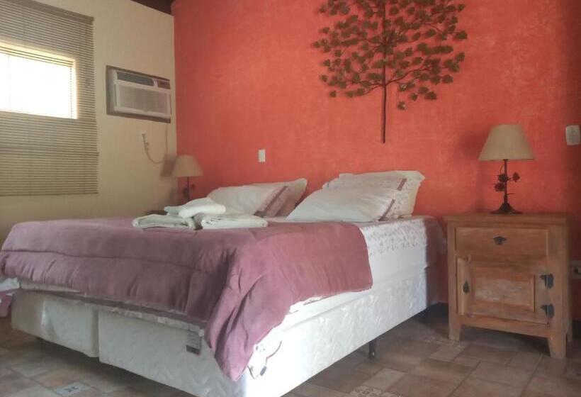 标准间带漩涡浴缸, Pousada Naif