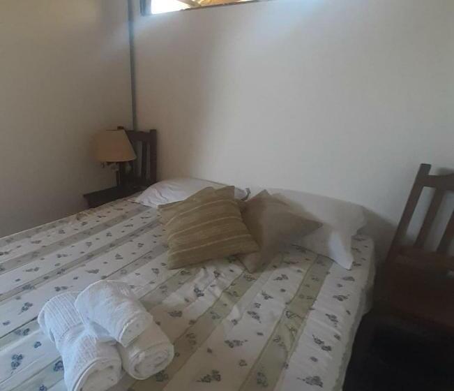 带共用浴室的标准房间, Pousada Naif