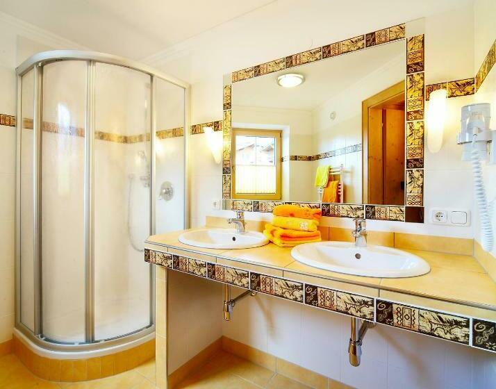 2 Bedrooms Apartment Mountain View, Biohotel Castello Königsleiten
