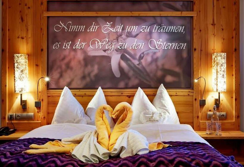 Comfort room with mountain view, Biohotel Castello Königsleiten