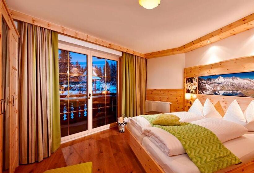 Comfort room with mountain view, Biohotel Castello Königsleiten