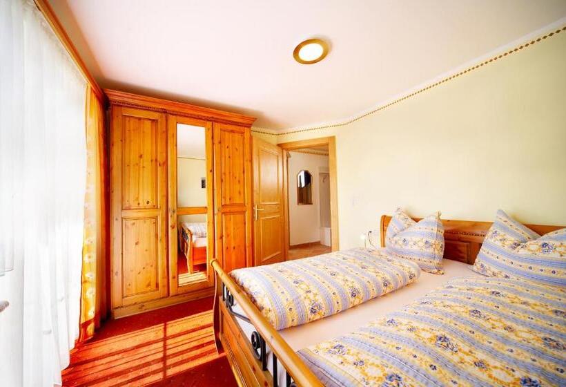 1 Bedroom Apartment Mountain View, Biohotel Castello Königsleiten