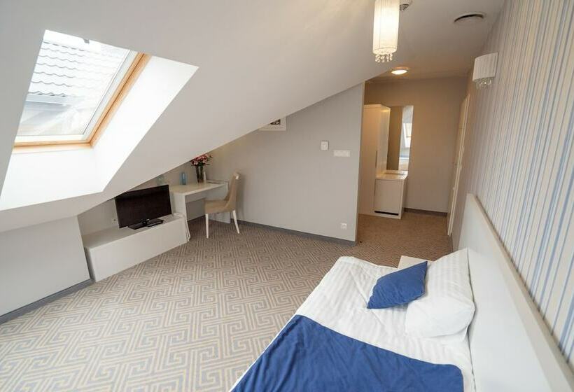 اتاق استاندارد, Aleksandria