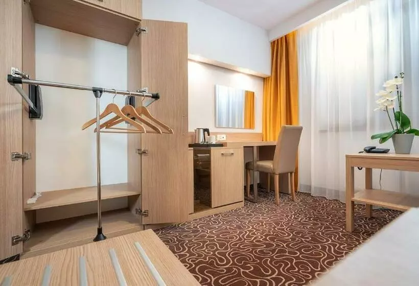 身障者適用シングルルーム, Amazonka Conference And Spa